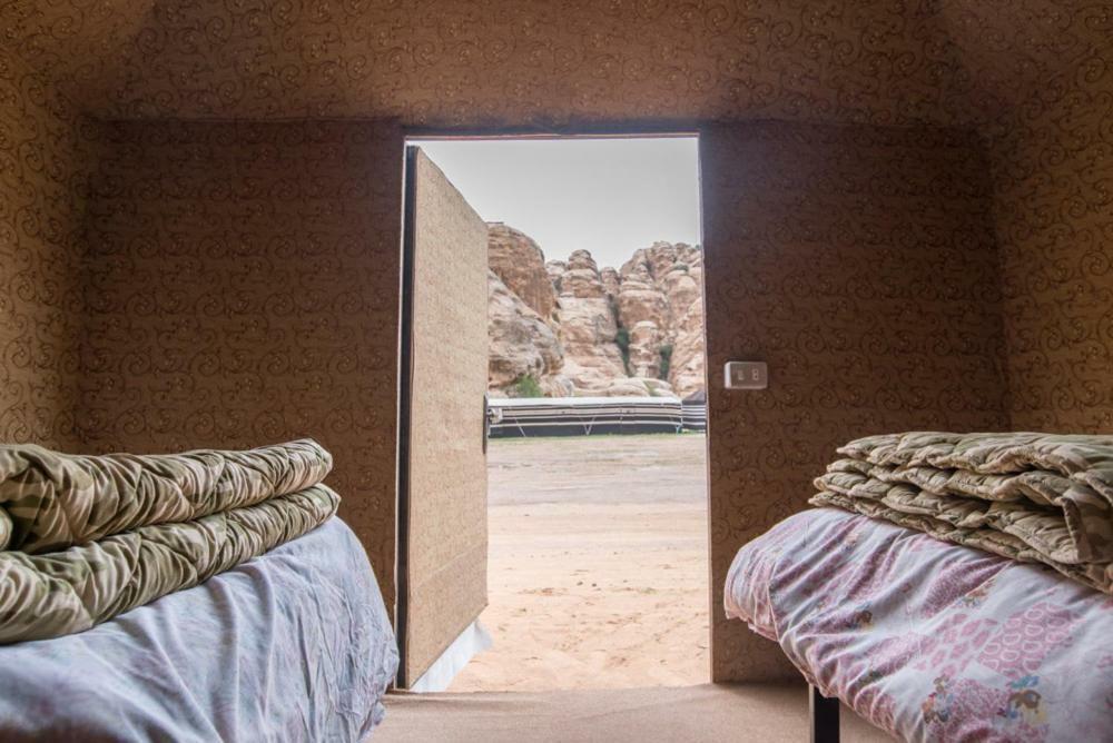 Hotel Ammarin Bedouin Camp à Wadi Musa Extérieur photo