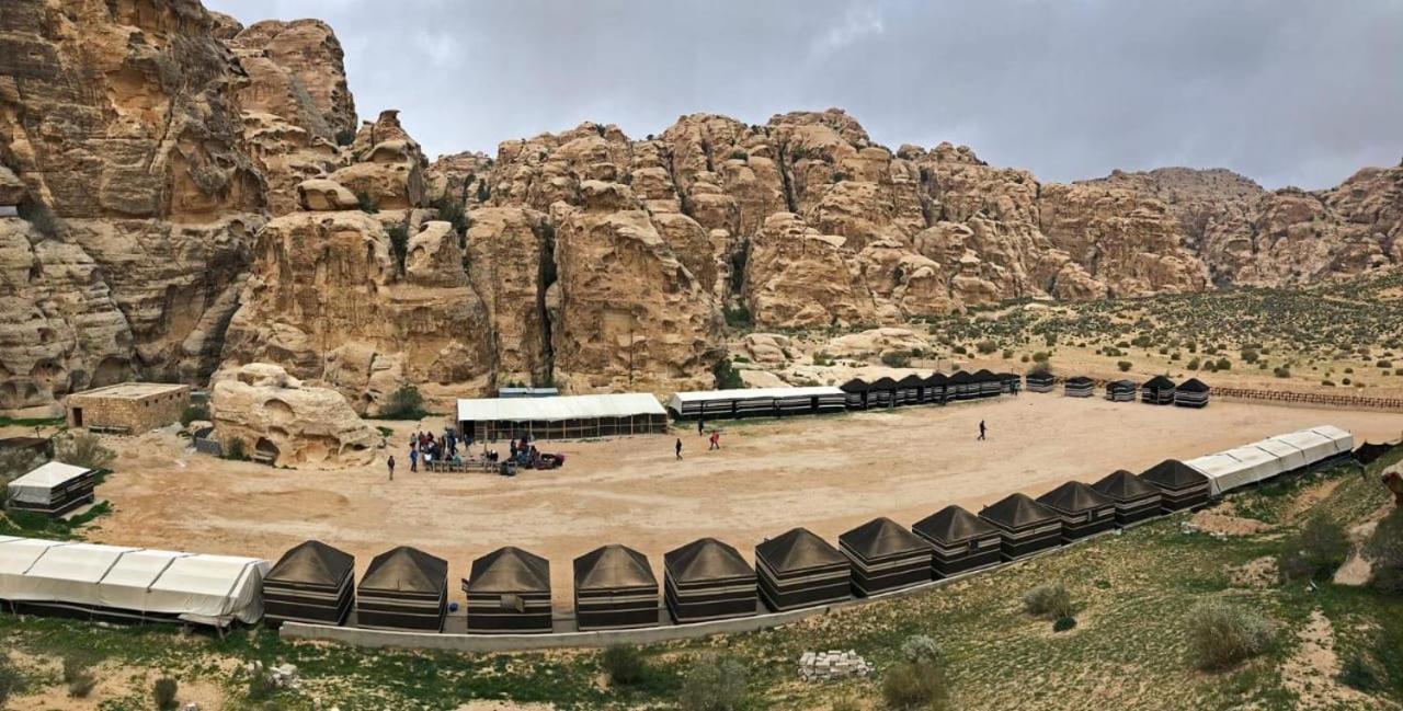Hotel Ammarin Bedouin Camp à Wadi Musa Extérieur photo